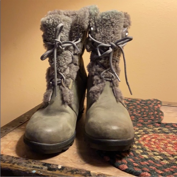 Sorel Joan of Artic wedge boots 8.5 REPAIRED see description. - Picture 4 of 14